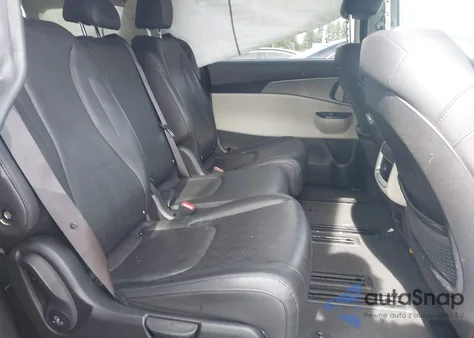 2022 Kia Carnivalxe z USA, uszkodzony, nr VIN KNDNB4H37N6170625